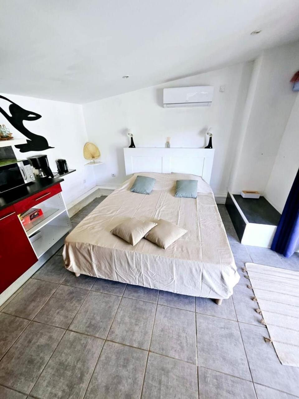 Suites Coupo Santo Et Lou Peiro Cotignac Exteriör bild